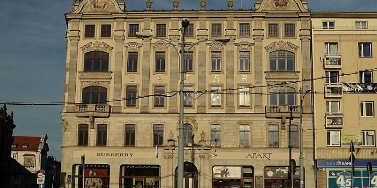 Hotel bazar 1838 w Poznaniu