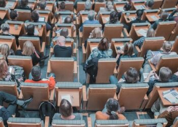 Przewodnik po uczelniach wyższych w Poznaniu - gdzie i co studiować?