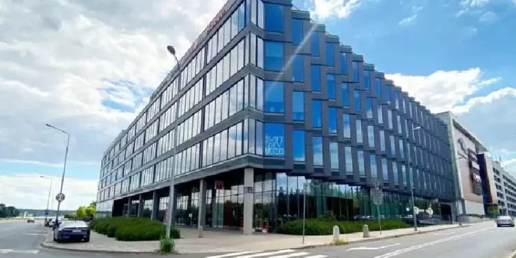 Biura na wynajem w Poznaniu – co warto wiedzieć przed wynajęciem powierzchni?