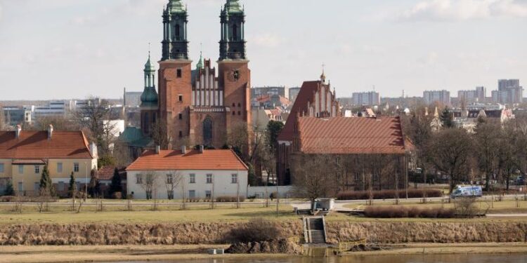 Poznaj Ostrów Tumski w Poznaniu – Odkryj Serce Wielkopolski