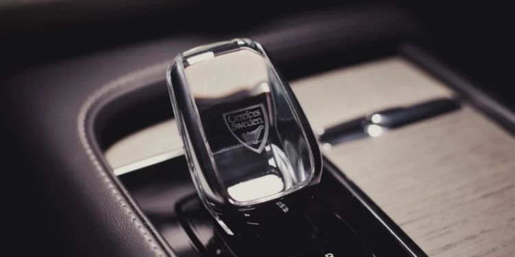 Opony letnie – wszystko, co warto wiedzieć przed sezonem