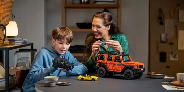LEGO Technic Mercedes-Benz G 500 PROFESSIONAL Line, fot. LEGO / facebook.com
